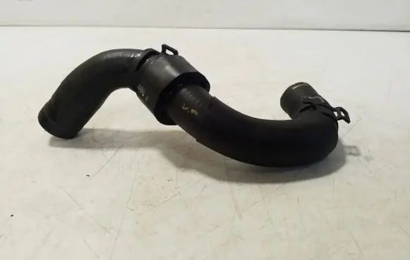 Volkswagen Tiguan Engine coolant pipe/hose 04L122058D