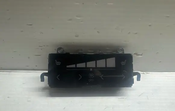 Volvo XC90 Climate control unit 31346787