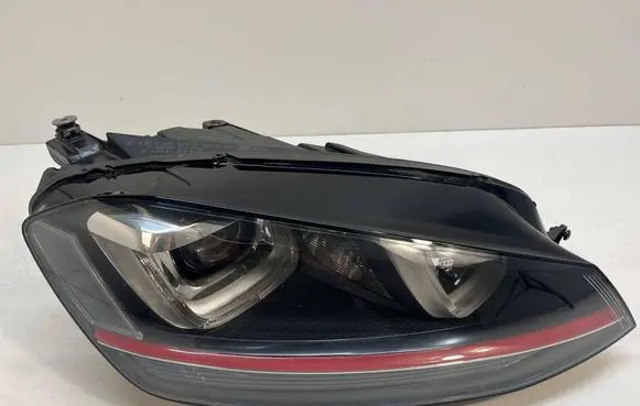 Volkswagen Golf VII Headlight/headlamp 5G1941752A 90033489