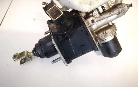 Master brake cylinder