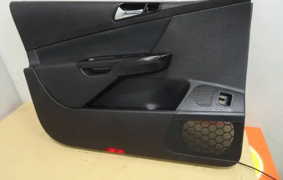 Volkswagen PASSAT B6 Front door card panel trim 