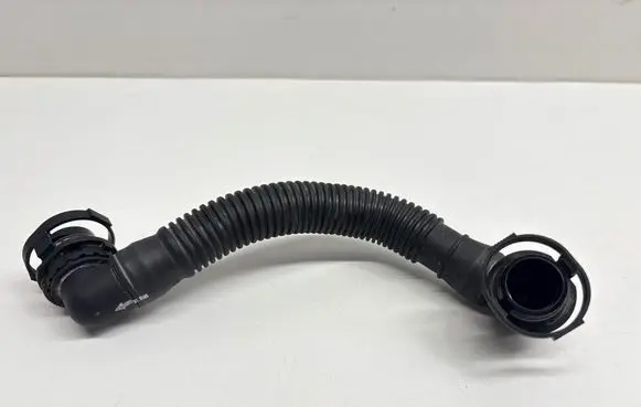 Skoda Rapid (NH) Breather hose/pipe 03L103493AF