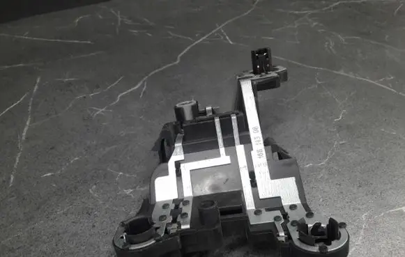 BMW 1 E82 E88 Tail light bulb cover holder 7164971
