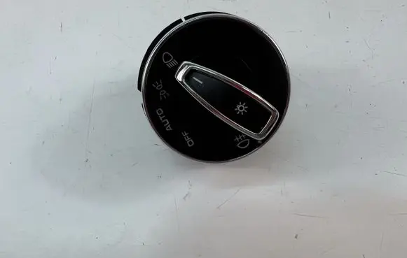 Light switch