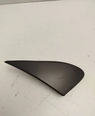 Toyota Corolla E120 E130 Front door trim (molding) X4009948 090902
