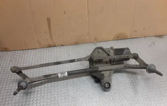 Renault Trafic II (X83) Front wiper linkage and motor