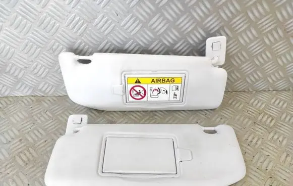 Sun visor