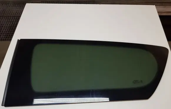 Chrysler Pacifica Rear side window P68238495AC 68238495AC 43R000184