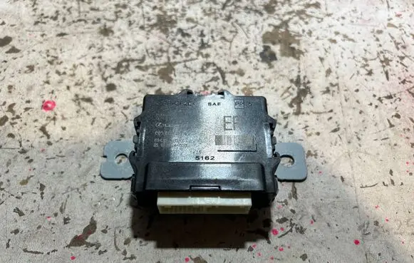 Toyota bZ4X Wing mirror control module 8943042010 615374000 5162