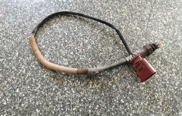 Audi A6 S6 C5 4B Lambda probe sensor 058906265C
