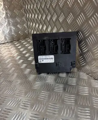 Audi A3 S3 8P Comfort/convenience module 8P0907063A 5DK00965325