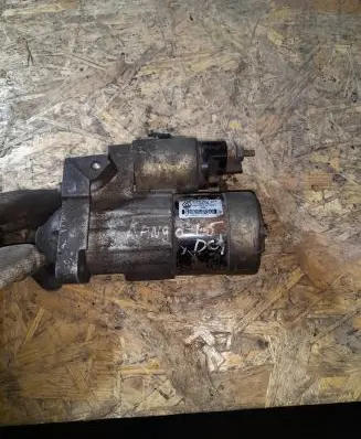Renault Megane II Starter motor 8200227092 M000T91581