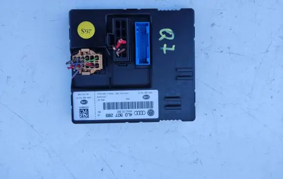 Audi Q7 4L Comfort/convenience module 4L0910289C 4L0907289 5DK00876272