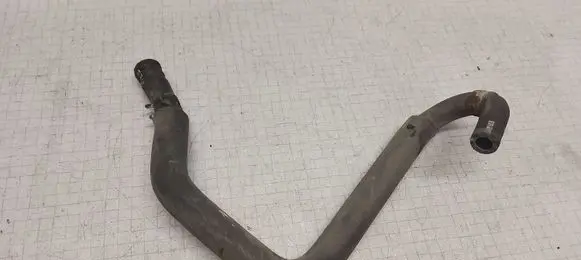 Toyota Avensis T250 Engine coolant pipe/hose