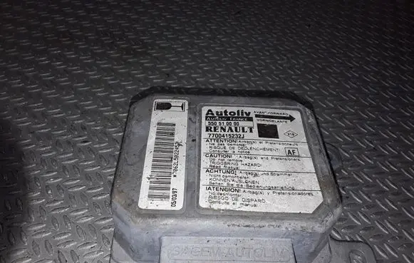 Renault Scenic I Airbag control unit/module 550510000 7700415232J