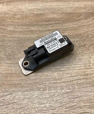 Renault Scenic I Airbag deployment crash/impact sensor 7700437301B 550759800