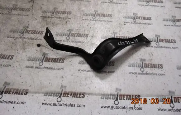 Honda CR-V Radiator mount bracket