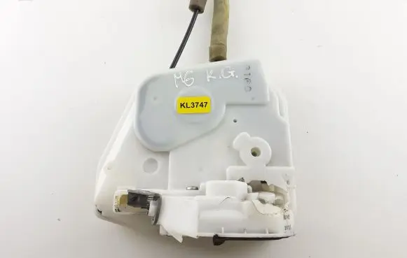 Mazda 6 Rear door lock KL3747