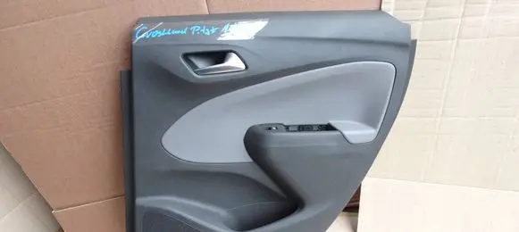 Opel Crossland X Rear door card panel trim 