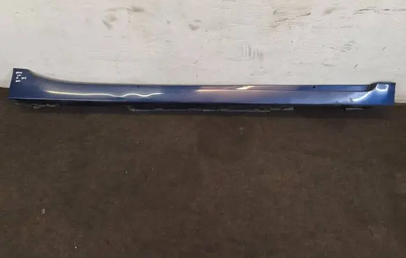 Toyota Prius (XW30) Sill 