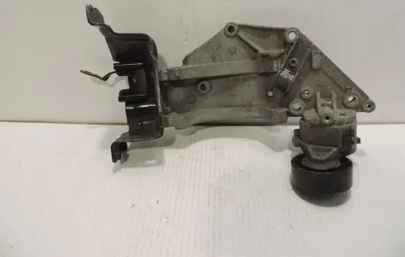 Ford Escort Generator/alternator bracket 9650034280
