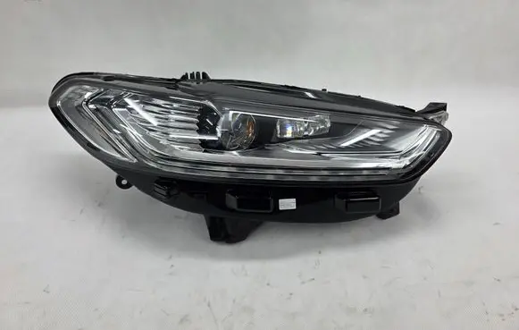 Ford Mondeo MK V Headlight/headlamp ES7313D154CD