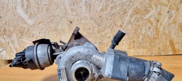 Audi A4 S4 B8 8K Turbo 03l145702