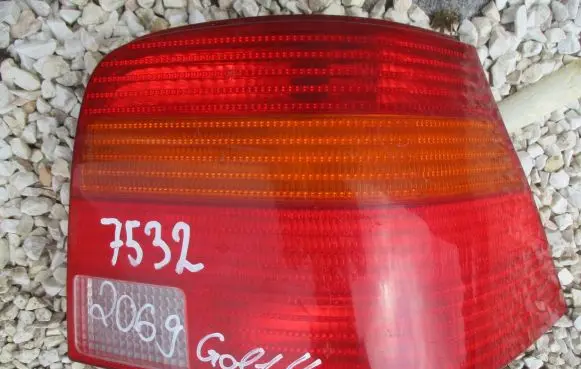 Volkswagen Golf IV Rear/tail lights 1387045
