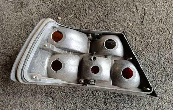 Mercedes-Benz SL R129 Rear/tail lights 7R0153378