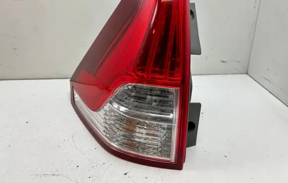 Honda CR-V Rear/tail lights 
