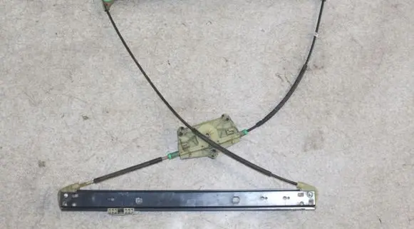 Audi Q7 4L Front window lifting mechanism without motor 4L0837462A