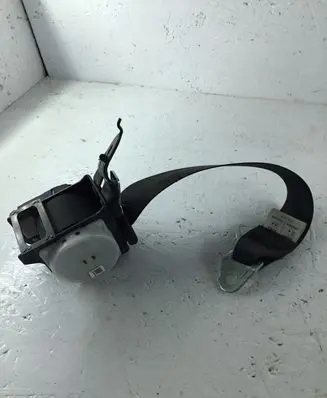 Mazda 6 Rear seatbelt BGK030037K 2003AV310708