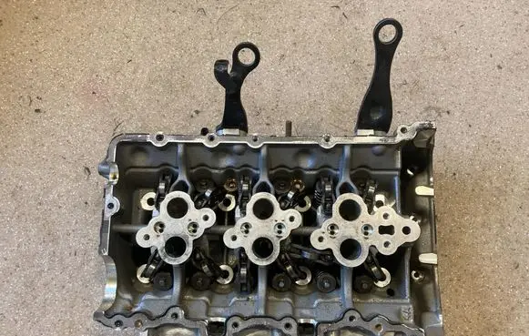 Porsche Panamera (971) Engine head 06M103403AF