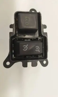 Renault Clio IV Cruise control switch 604214