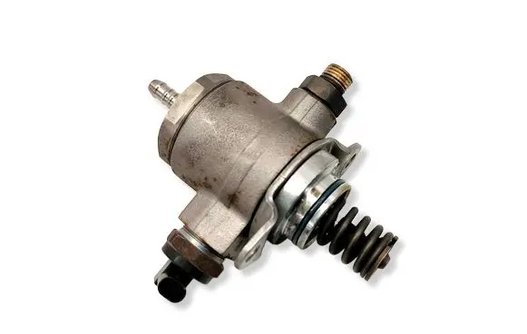 Audi A4 S4 B8 8K Fuel injection high pressure pump 06J127025F