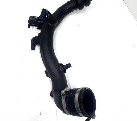 Ford Fusion II Intercooler hose/pipe DS736C646GF