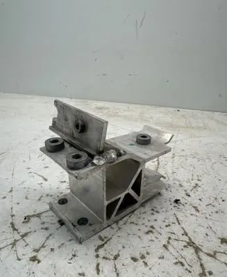 Radiator support slam panel bracket