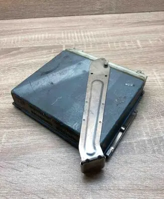 Volvo S70 V70 V70 XC Engine control unit/module ECU 0281001592 P01270297