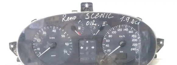 Renault Scenic I Speedometer (instrument cluster) P8200071820