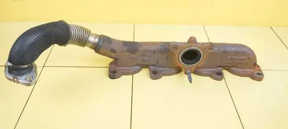 Opel Astra J Exhaust manifold 55491382 30SP6