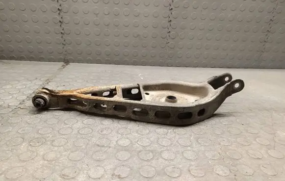 Rear upper control arm/wishbone