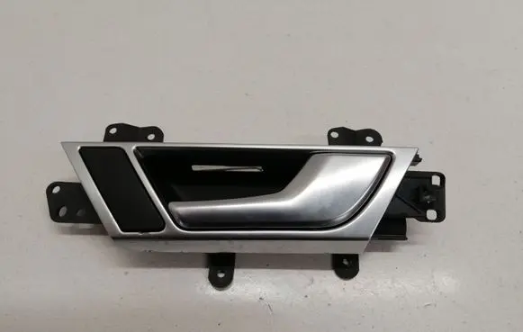 Rear door interior handle