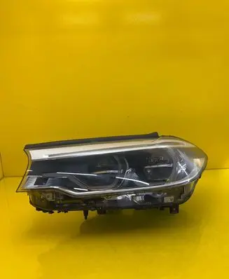 BMW 5 G30 G31 Headlight/headlamp 8499121-03