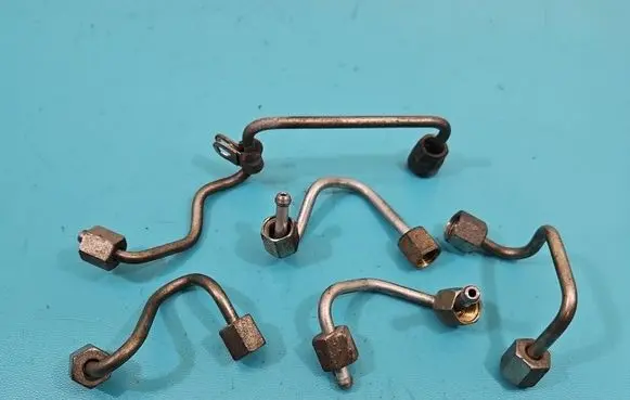 Skoda Yeti (5L) Fuel line pipe IMPRK1584131