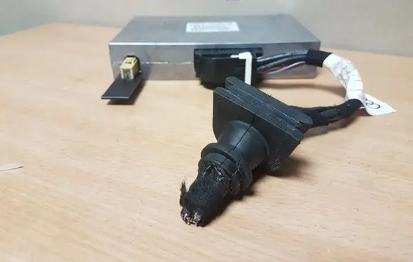 Audi A4 S4 B7 8E 8H Bluetooth control unit module 8P0862335E