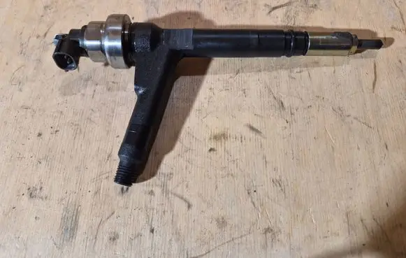 Opel Meriva A Fuel injector 8973138612 09F03108