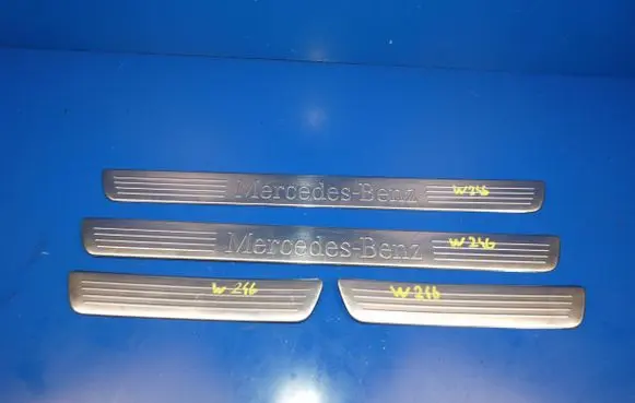 Mercedes-Benz B W246 W242 Foot area side trim 