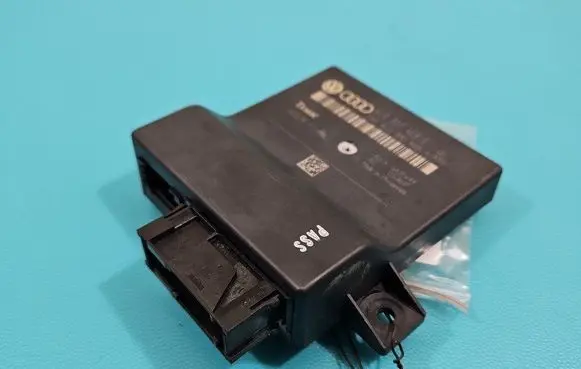 Audi A8 S8 D3 4E Central body control module 4L0907468C IMPRK1460573