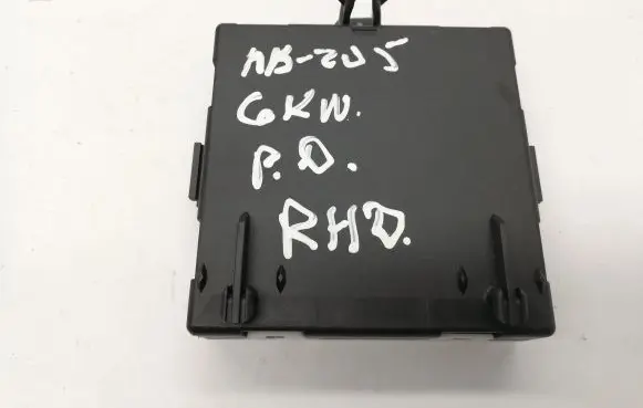 Mercedes-Benz C W205 Door control unit/module A2229001712 RHD