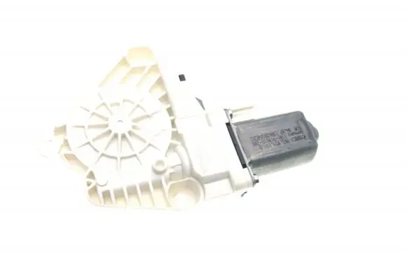 Audi Q3 8U Front door window regulator motor 8K0959801B